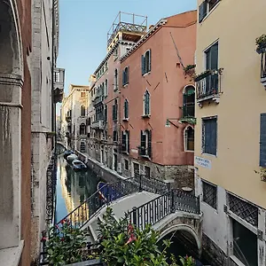 https://bb-ca-bonvicini.hotelinveneto.com